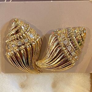 Kenneth Jay Lane for Avon Undersea Pierced Earrings with Original Box